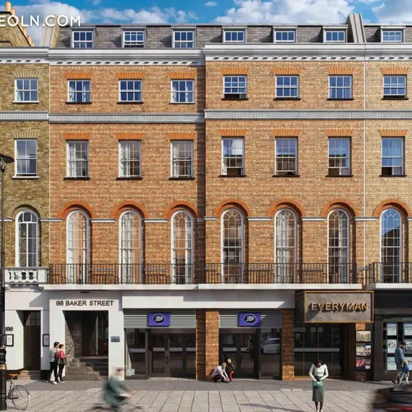 98 Baker Street in London, фото 1