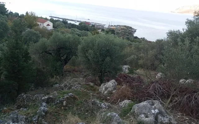 Земельный участок в Каламос