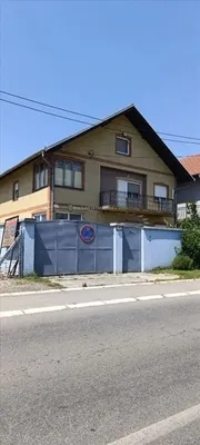 Дом в Земун