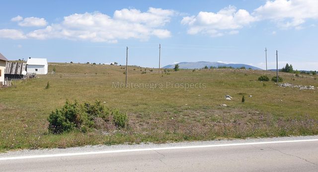 Земельный участок в Жабляк