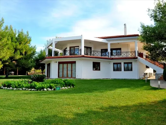 Вилла в Loutraki - Perachora