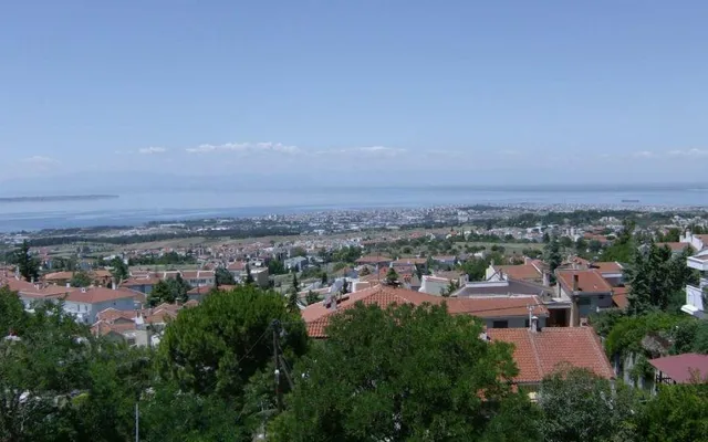 Дом в Аристотелус