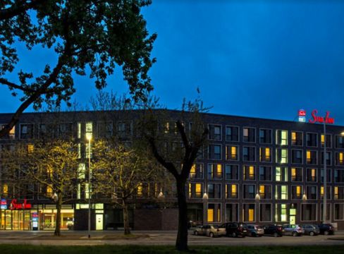 Отель в Ганновер