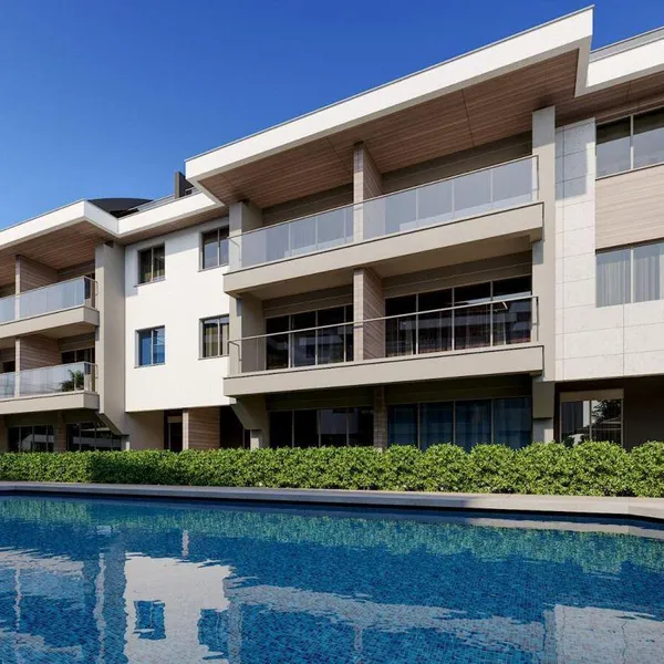 Квартира в Барбарос Махаллеси, фото 1