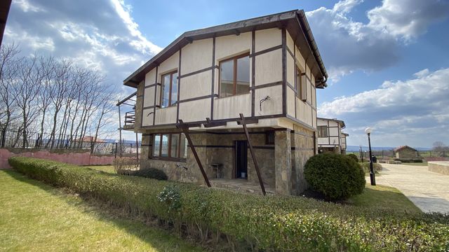 Дом в Горица