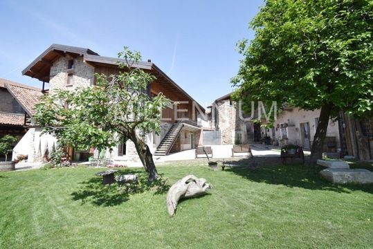 Дом в Милан