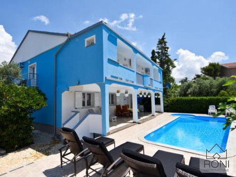 Отель в Новалья