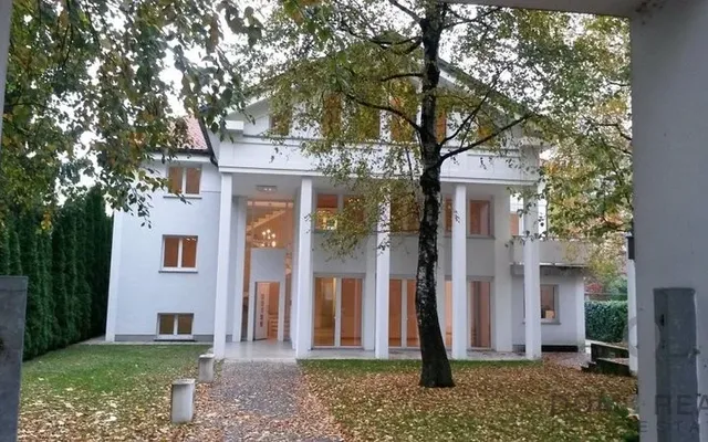 Отдельный дом в Бежиград
