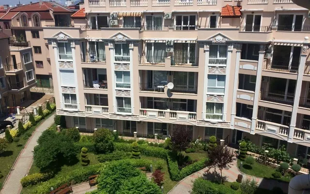 Квартира в Равда