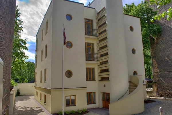 Коммерческая недвижимость в Старая Рига