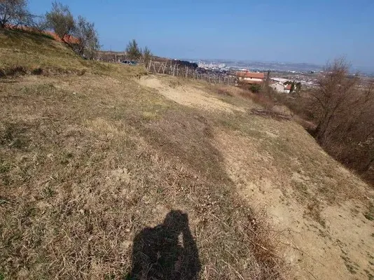 Земельный участок в Копер