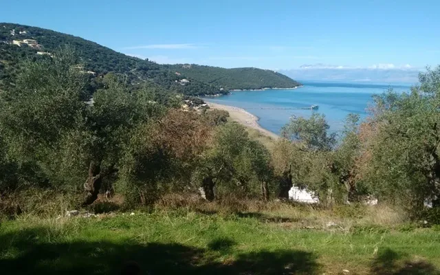 Земельный участок в Corfu