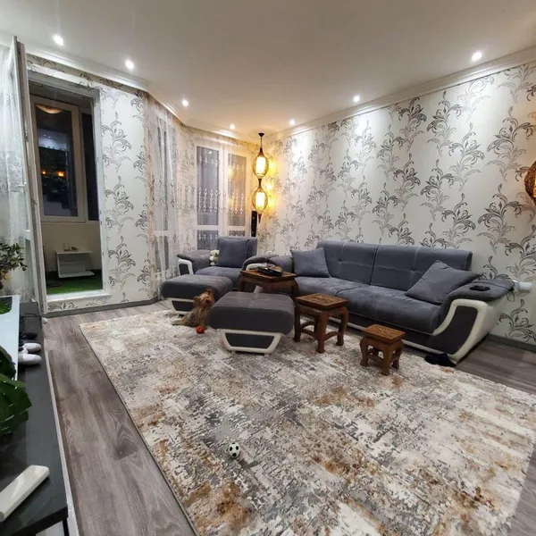 Квартира в 4-тирайон, фото 1