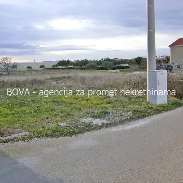 Земельный участок в Нин, фото 1