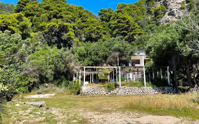 Коммерческая недвижимость в Corfu