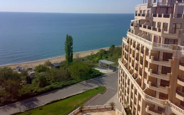 Квартира в Золотые пески