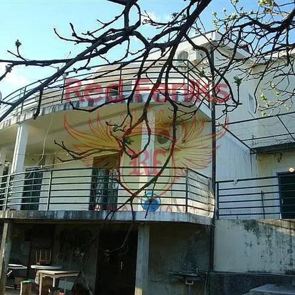 Дом в Дженовичи, фото 1
