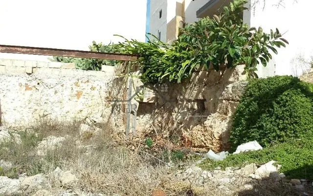 Земельный участок в Маниката