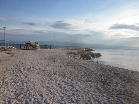 Земельный участок в Подстрана