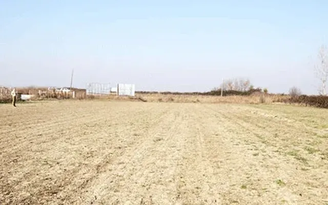 Земельный участок в Александрия
