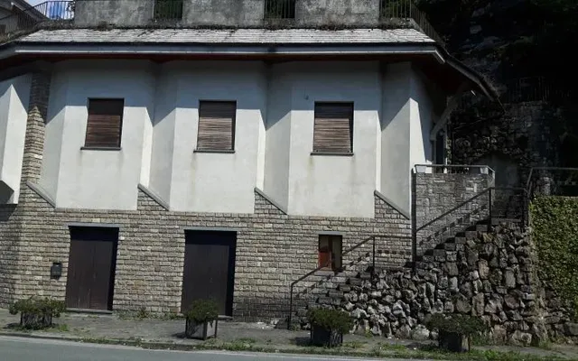 Магазин в Реццоальо