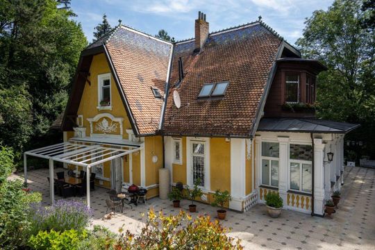 Вилла в Вена