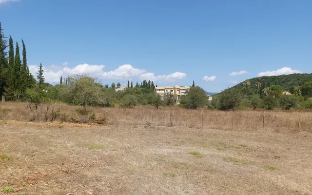 Земельный участок в Corfu