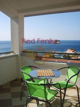 Дом в Петровац