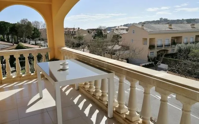 Квартира в с'Агаро