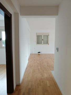 Квартира в Тиват