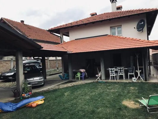 Дом в Крагуевац