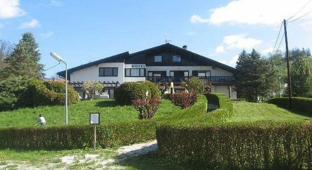 Коммерческая недвижимость в Рогашка-Слатина