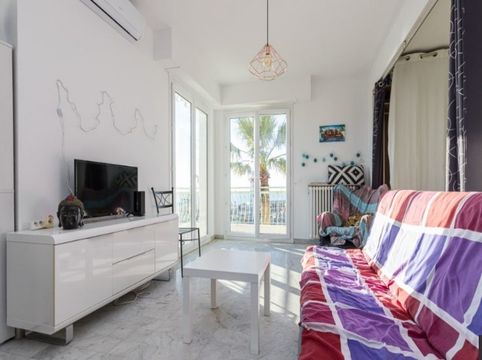 Квартира в Ницца