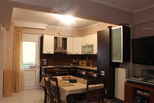 Таунхаус в Полихроно