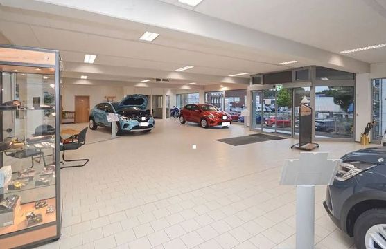 Коммерческая недвижимость в Гамбург