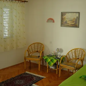 Дом в Крашичи, фото 2