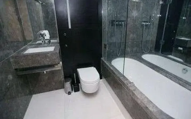Студия в Лондон