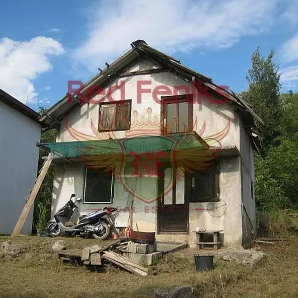 Дом в Херцег-Нови, фото 1
