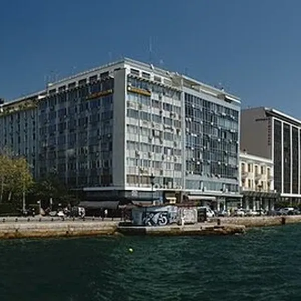 Отель в European Centre for the Development of Vocational Training, фото 1