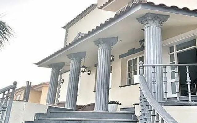Вилла в Адехе