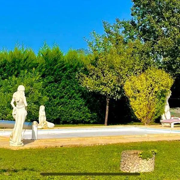 Дом в Nouvelle-Aquitaine, фото 1
