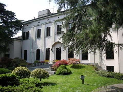 Вилла в Лекко