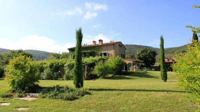 Квартира в Кортона