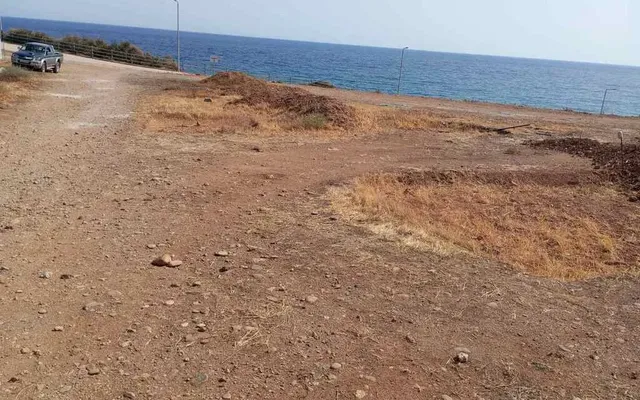 Земельный участок в Makris Gialos