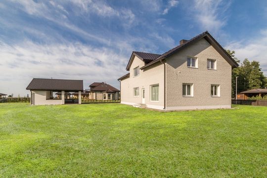 Отдельный дом в Сальмисту