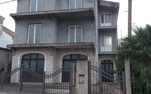Дом в Бар