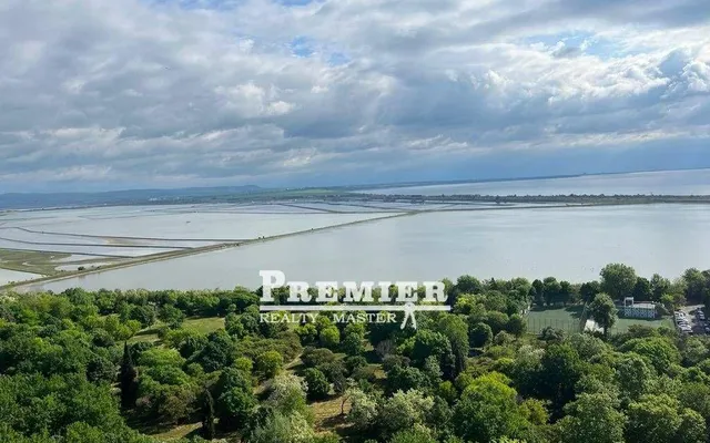 Квартира в Бургасская область