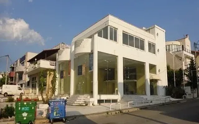 Коммерческая недвижимость в Афины