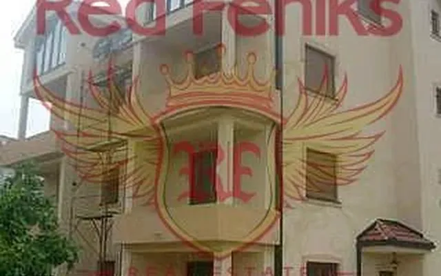 Квартира в Тиват