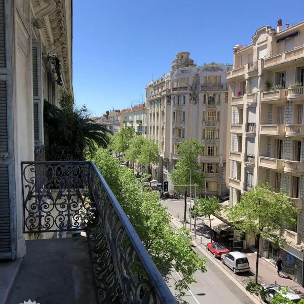 Квартира в Квартир Жан-Медецин, фото 1